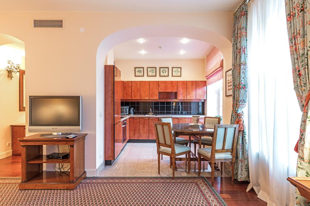 瑞莱沙托斯思提吉莱堡酒店 维尔纽斯 外观 照片 A typical apartment